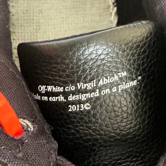 Off-White Vulcanized Sneaker Low Black White FW19 Vulc shoes - Picture 4 of 11